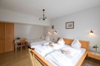 Ferienwohnung III Kirchmoar Schlafzimmer Ausziehcouch